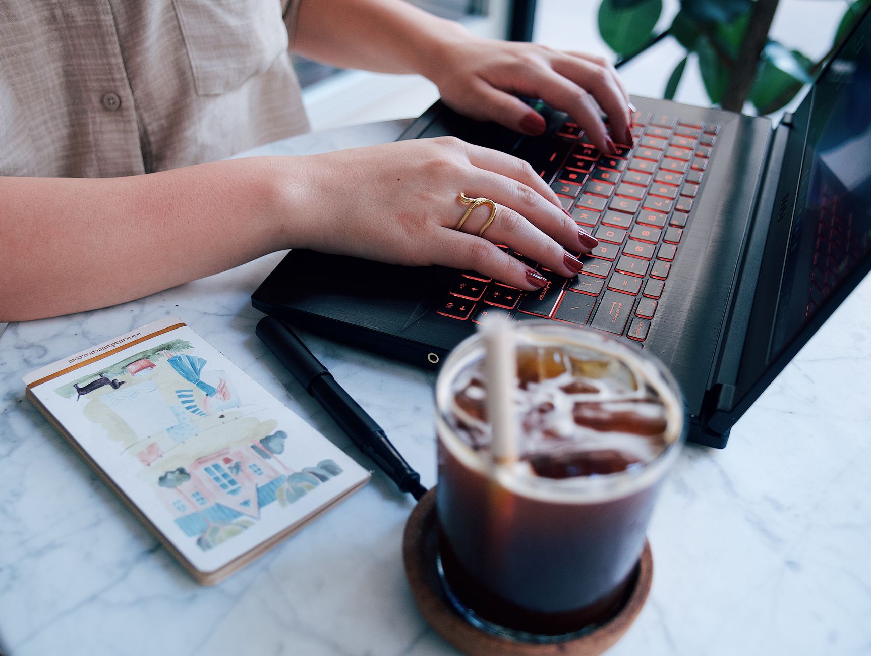 كيف تحقق دخلًا ثابتًا من الفريلانس خلال شهر دون خبرة سابقة