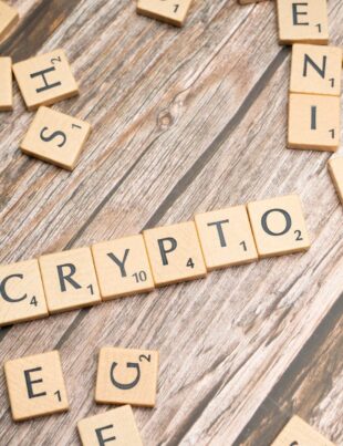كيف تقلل تكلفة التحويلات الدولية باستخدام العملات الرقمية