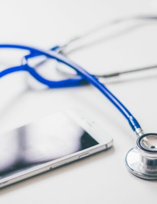 تمويل مركز رعاية صحية متنقل بنظام الصكوك: دليل عملي للرياديين