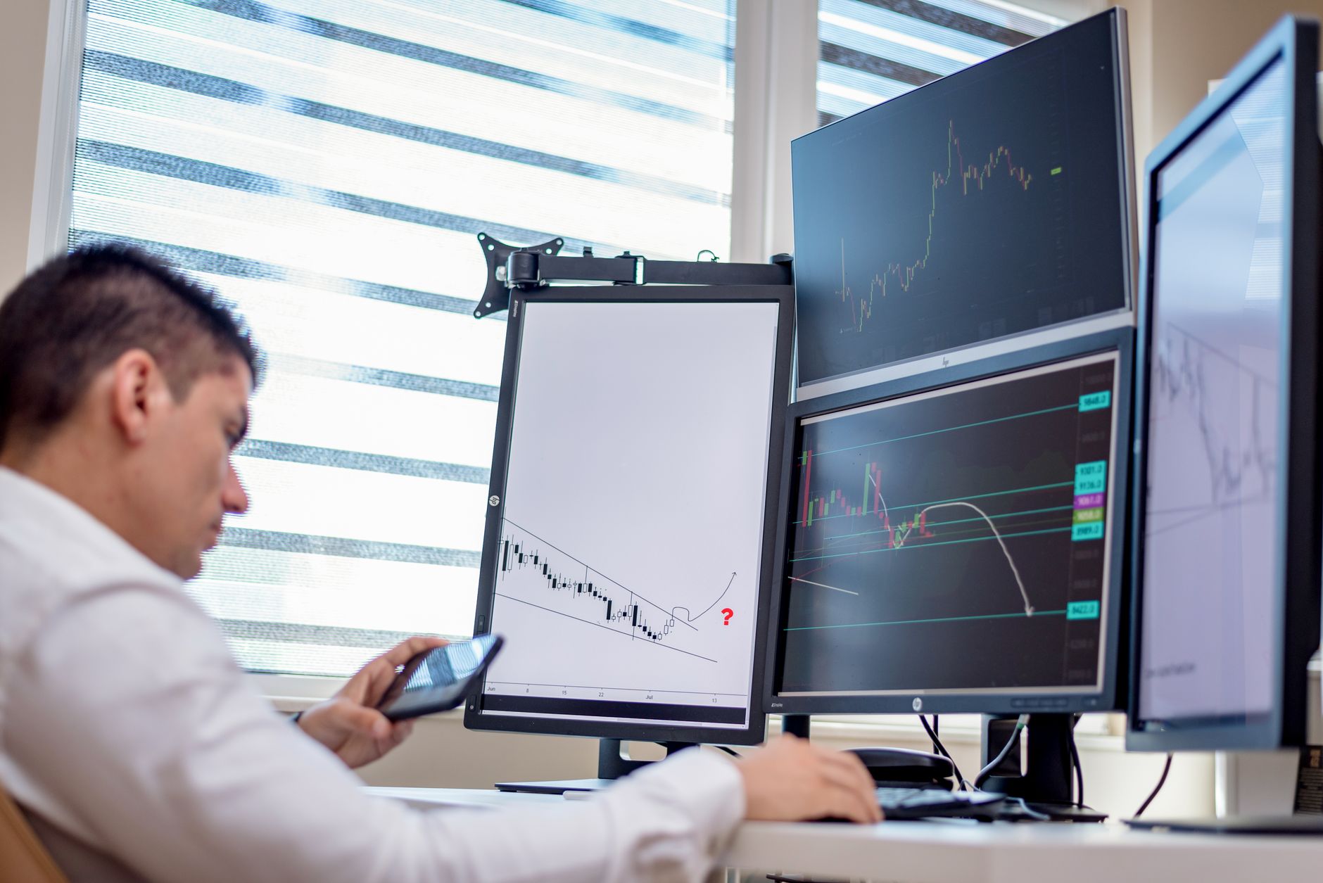 كيف تتقن تداول EUR/USD عند صدور بيانات الوظائف الأمريكية (NFP)