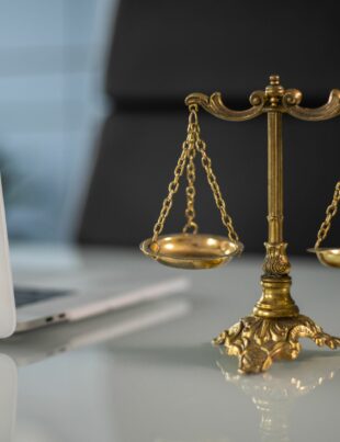 تمويل منصة استشارات شرعية إلكترونية: خطوة بخطوة بنظام الصكوك والمرابحة