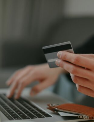 كيف تحوّل الإنفاق العاطفي إلى بيانات قابلة للمتابعة وتستعيد السيطرة المالية