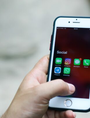 كيف تحول محادثات واتساب إلى مبيعات أفيلييت من يوتيوب وتيك‑توك