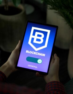 التمويل عبر التوكنات الأمنية: دليلك لتأمين استثمار الشركات الناشئة في الشرق الأوسط