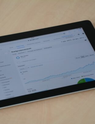 تتبع روابط الأفيلييت على يوتيوب وتيك‑توك: دليل عملي لاستخدام معلمات UTM وتحليل البيانات