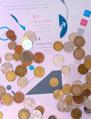 كيف يحافظ الذهب والفضة على ميزانيتك عندما ترتفع أسعار السلع الأساسية