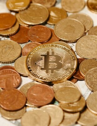 صناديق الاستثمار في العملات الرقمية: دليل عملي للمستثمر الخليجي