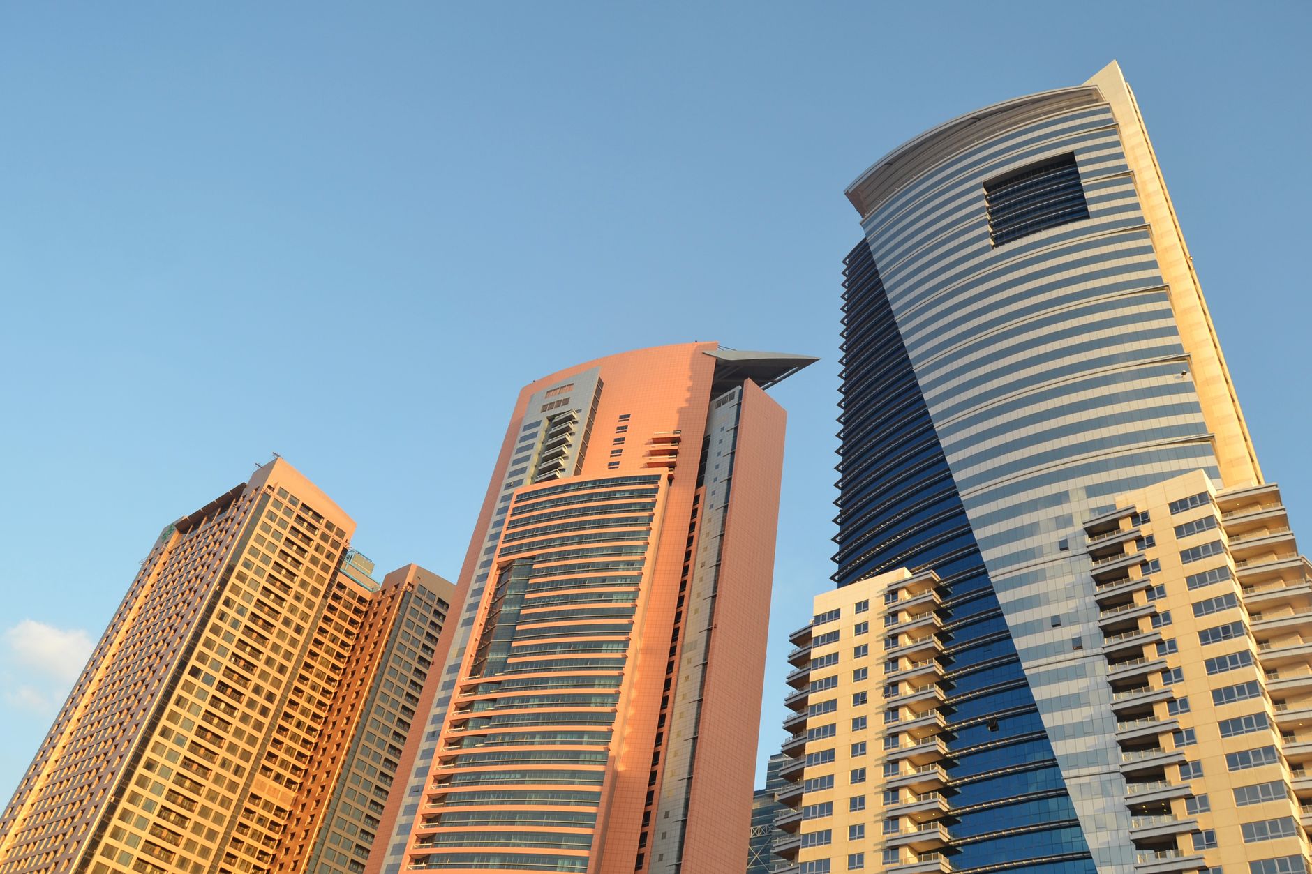 صناديق الاستثمار العقاري الرقمية: كيف يفتح المستثمر الخليجي باب الملكية السكنية عبر الإنترنت