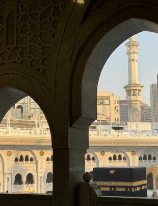دليل حساب ضريبة القيمة المضافة على بطاقات الهدايا الرقمية في السعودية