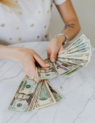 صندوق الطوارئ المالي: لماذا القرض الشخصي ليس الحل الذكي وكيف تبنيه بدون ديون