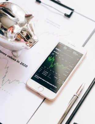 كيف تدير حسابك البنكي عندما ترتفع أسعار الفائدة