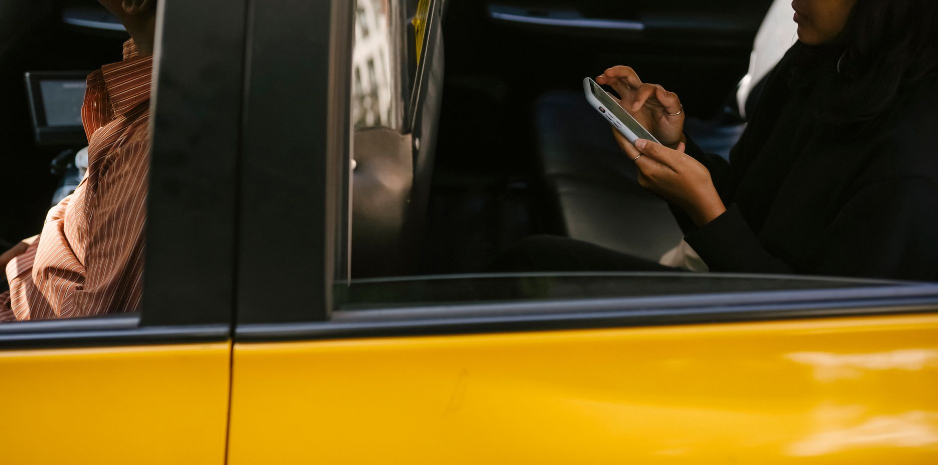تأمين سائقين خدمات النقل التشاركي: دليل عملي لاختيار الحماية المثلى