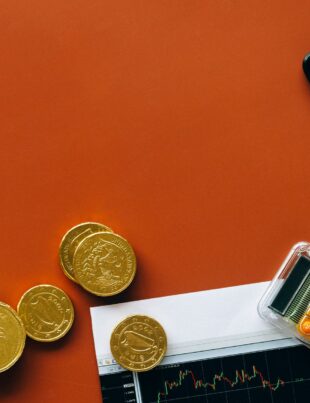 كيفية احتساب ضريبة القيمة المضافة على العمولة التي تأخذها المنصات للمتعامل الحر
