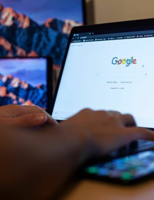 كيف تحسب وتعلن ضريبة الدخل من إعلانات جوجل أدسنس للمتعامل الحر في السعودية