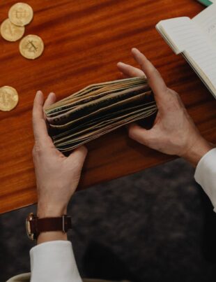 كيف تحول الادخار التقليدي إلى ادخار ذكي بالعملات الرقمية