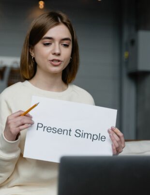 كيف تحوّل مهارة تدريس اللغات إلى خدمة فريلانس ثابتة