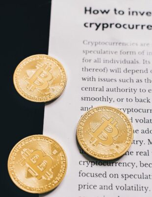 دليل عملي لتأمين استثماراتك الرقمية في عالم العملات المشفرة