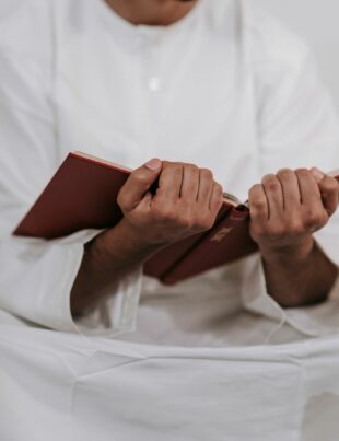 اختيار صكوك التمويل الإسلامي: إرشاد عملي للريادي بين الإيجار والمشاركة