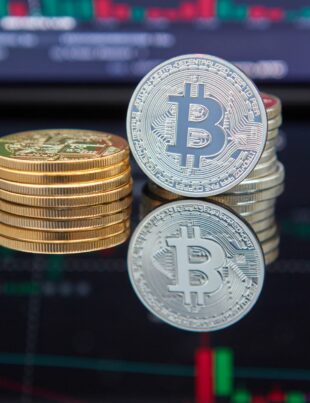 الصناديق المتداولة للبيتكوين في الشرق الأوسط: دليل المستثمر العربي