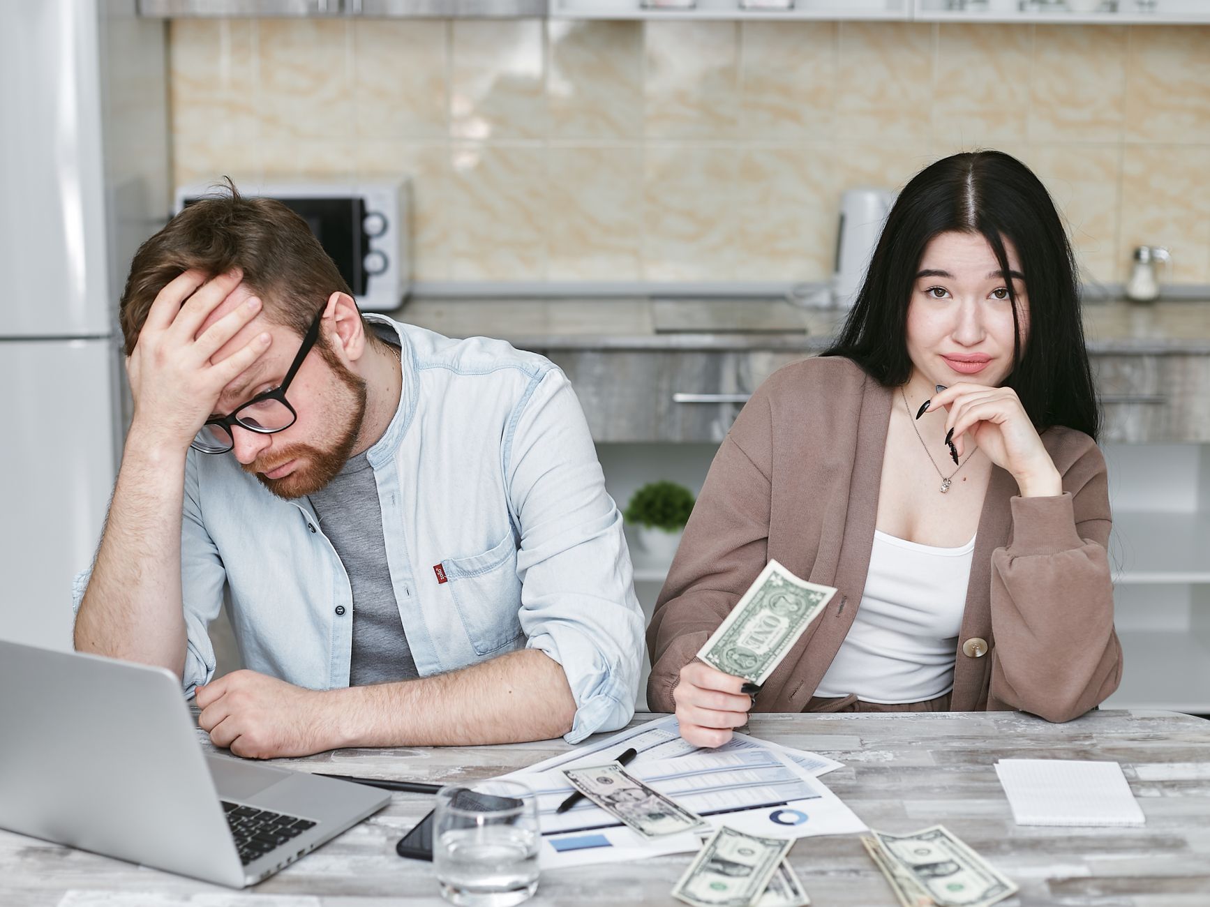 كيف تدير ميزانية منزلية بدخلين وتحقق توفيرًا مستدامًا