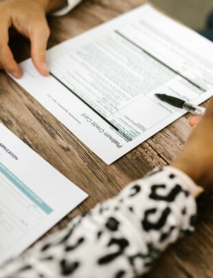 كيف تختار مصدر تمويل يناسب مشروعك الصغير وتتفادى الوقوع في فخ الديون