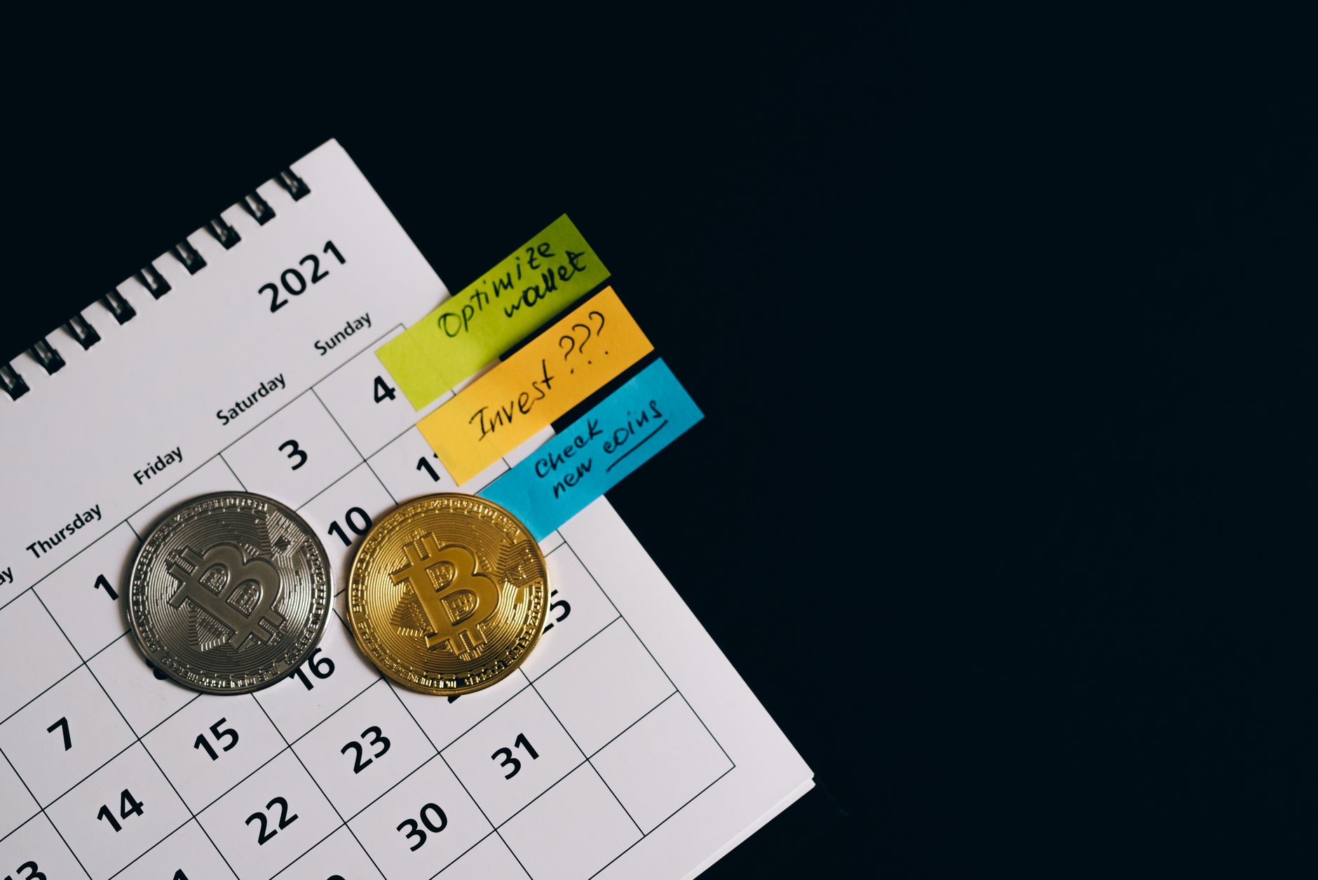 كيف تستغل إعلانات البيانات الاقتصادية لتوقيت تحويل الدولار واليوروا إلى الريال