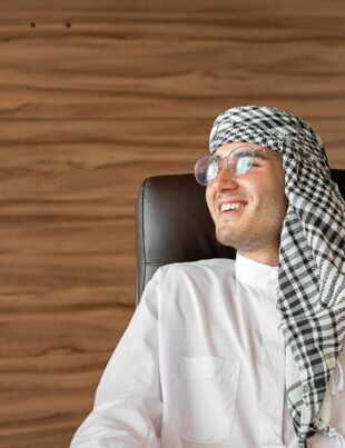 كيف تبني مساراً مهنياً في العملات الرقمية داخل السوق العربي