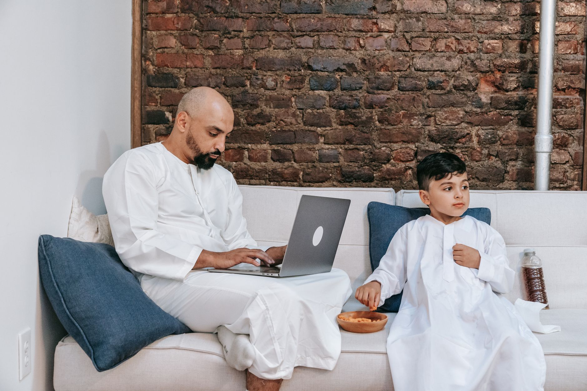 تحويل أموالك للعائلة من الخليج إلى الوطن بأمان عبر البيتكوين