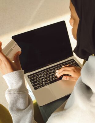 الدليل للحسابات البنكية الرقمية في الخليج: مقارنة مفصلة