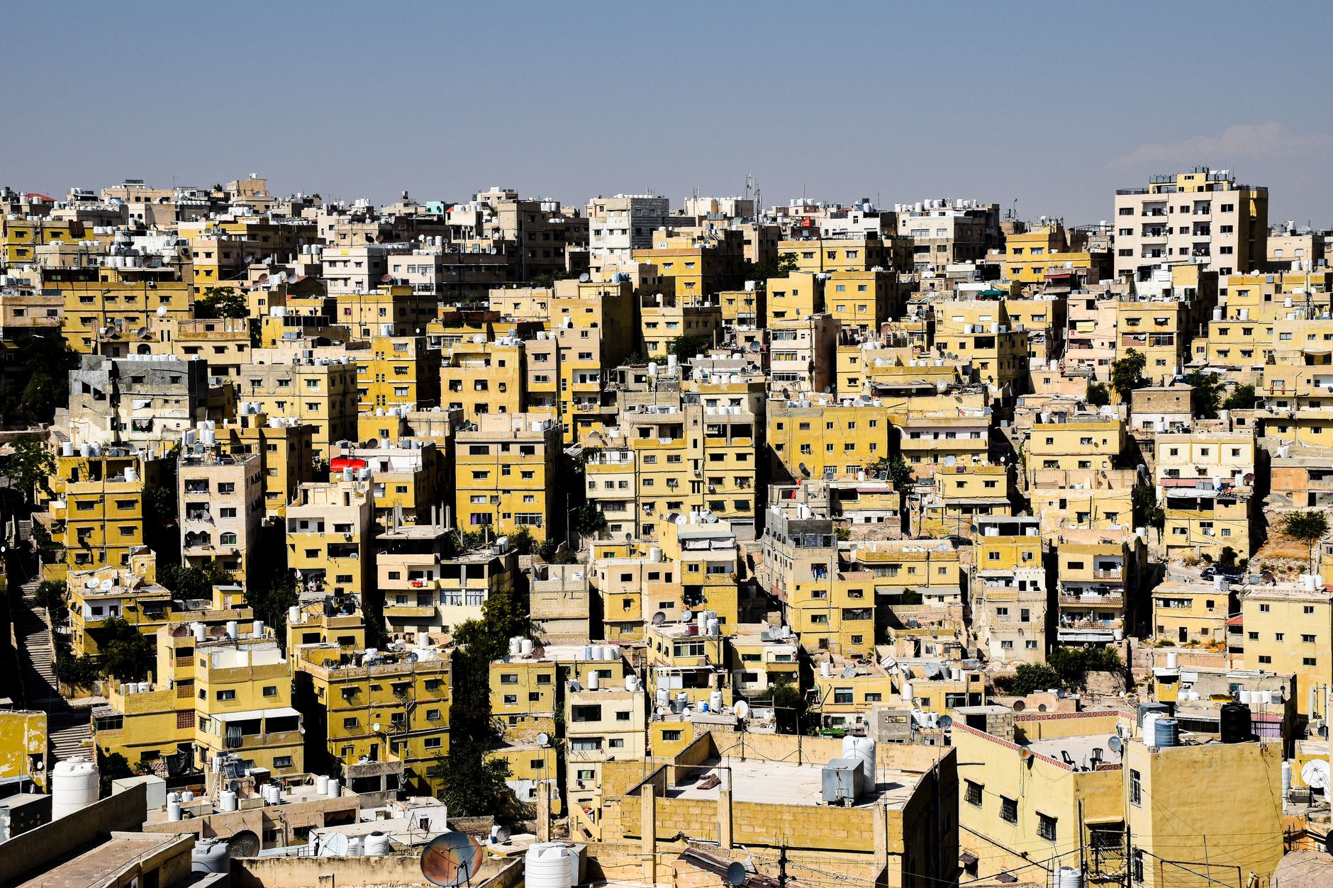 صناديق الريت العقارية في السعودية والإمارات: دليل المستثمر الشامل