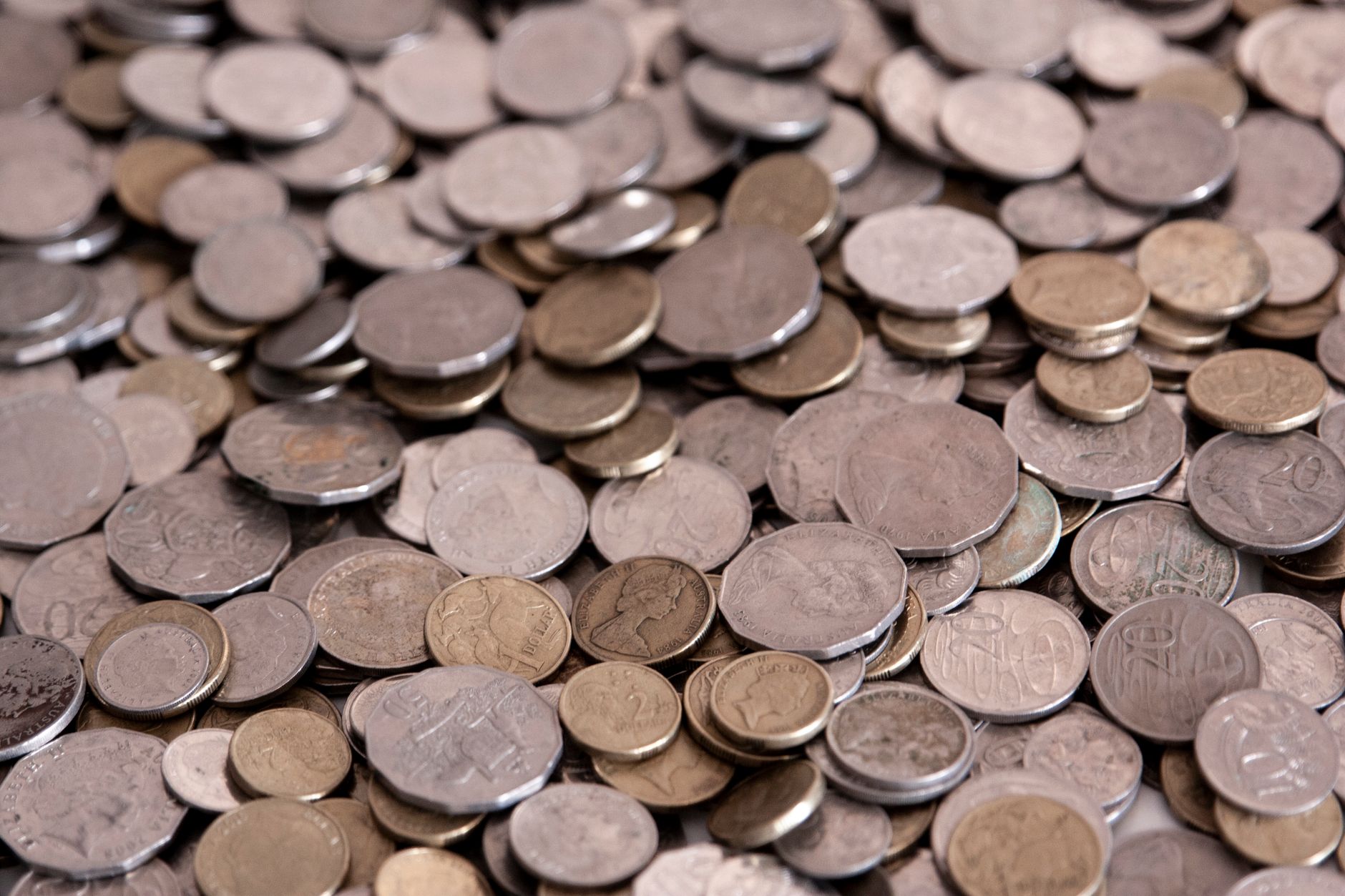 الذهب والفضة: سر تعزيز سيولة ميزانيتك اليومية