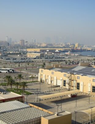 استراتيجية ACWA Power للاستثمار في الطاقة المتجددة بالخليج