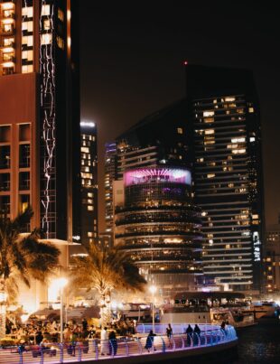التملك الحر للأجانب في الإمارات: دليلك الشامل للاستثمار العقاري
