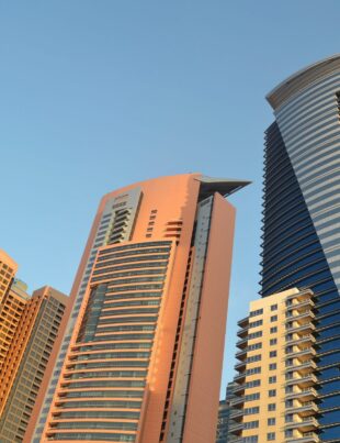 التملك الحر للأجانب في الإمارات: كل ما تحتاج معرفته للاستثمار العقاري