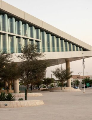 بنك قطر الوطني QNB: القائد المالي الأكبر في الشرق الأوسط