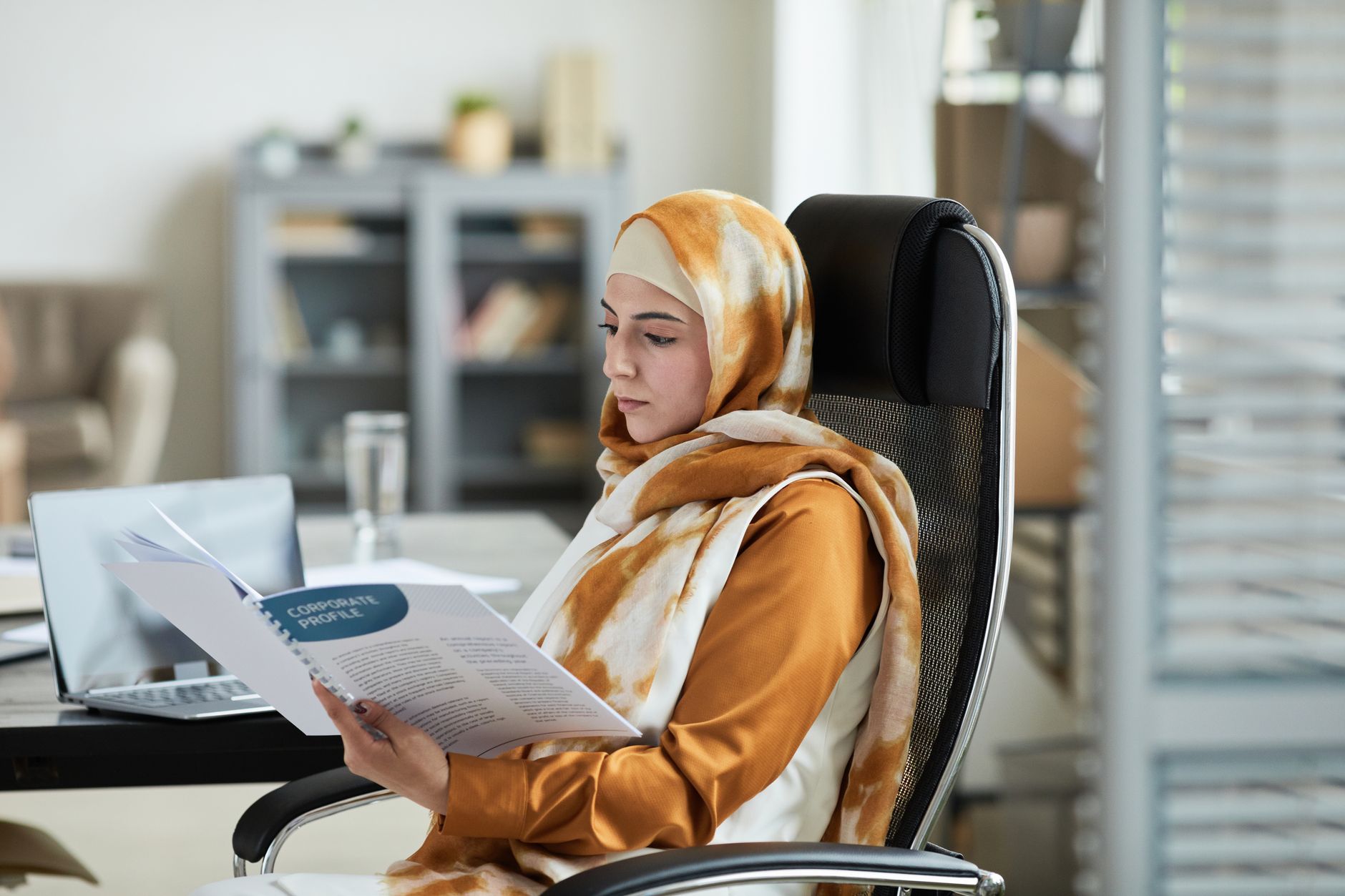 دليلك الشامل للحصول على تمويل شخصي بأقل فائدة في السعودية