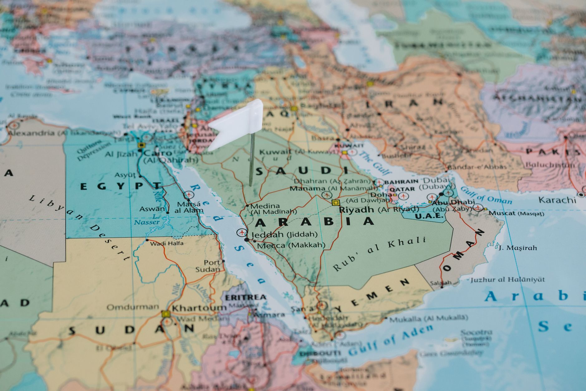 كل ما يجب أن تعرفه عن ضريبة القيمة المضافة في الخليج